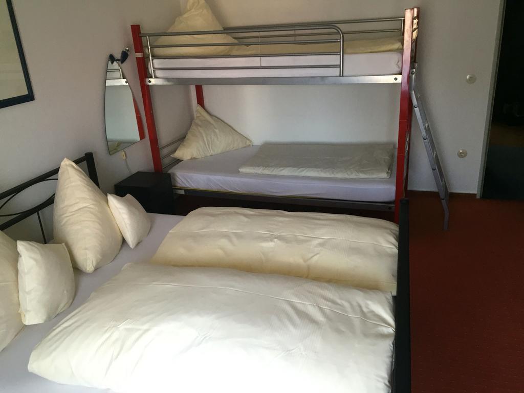 Hotel Rave Velen Phòng bức ảnh